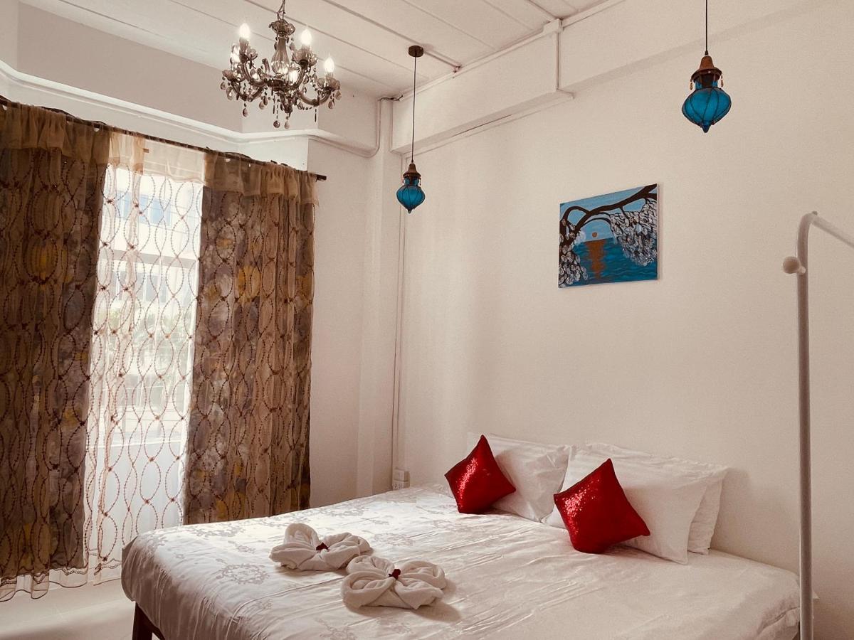Mandala Beach Villa Jomtiean Praia de Jomtien Exterior foto