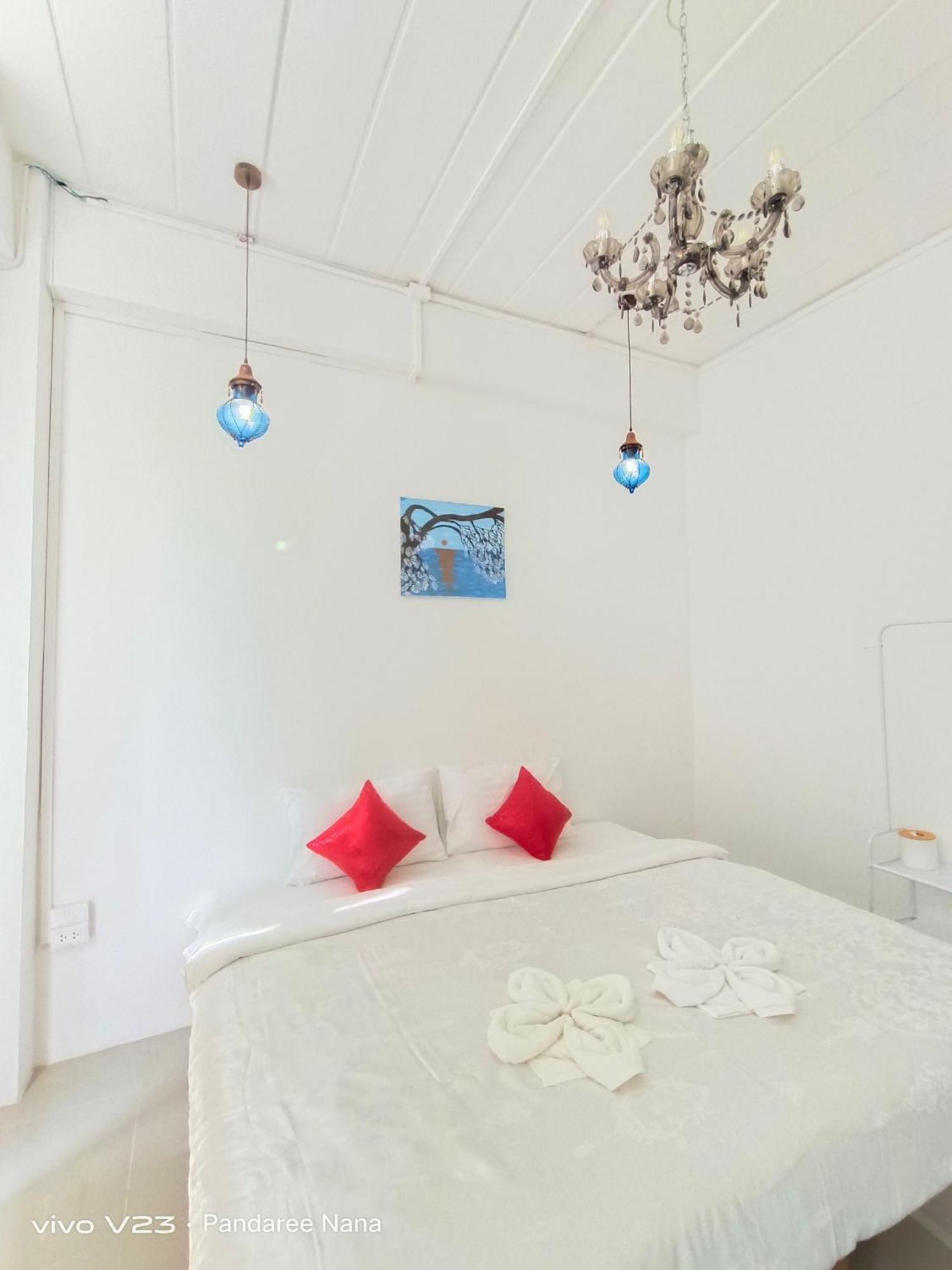 Mandala Beach Villa Jomtiean Praia de Jomtien Exterior foto